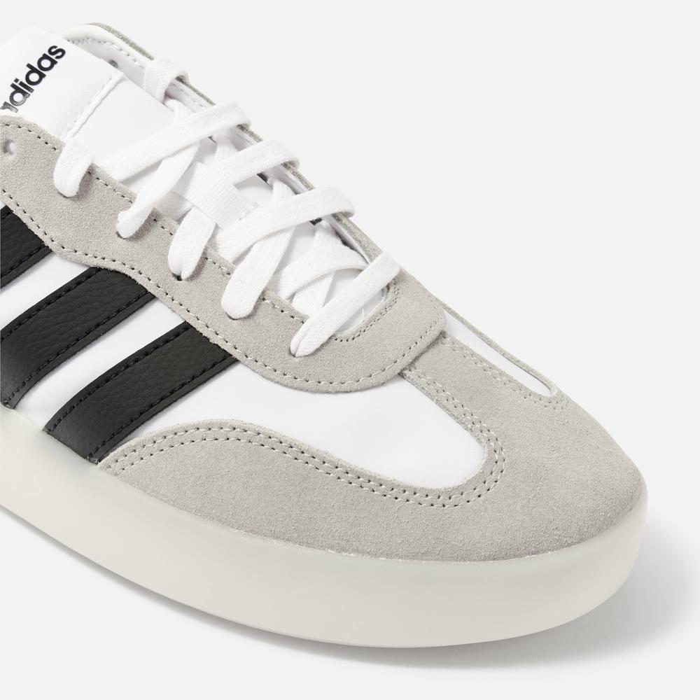Купить Кроссовки Adidas для женщин, белые, размер UK 8, JR3101, 1 пара ...