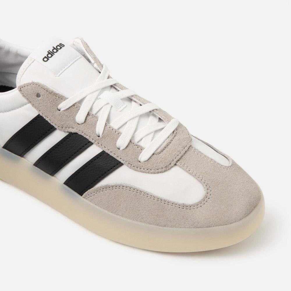 Купить Кроссовки Adidas для женщин, белые, размер UK 8, JR3101, 1 пара ...