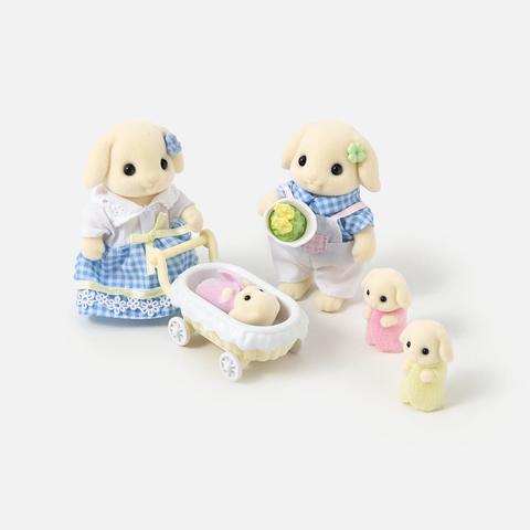 Изображение товара Набор игровой Sylvanian Families Семья цветочных кроликов 5735, 1 шт.