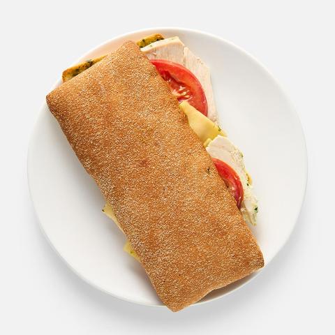 Изображение товара Сэндвич с куриным филе и соусом песто 220 г