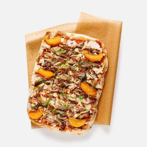 Изображение товара Пицца Самокат x Zotman, с индейкой и мандаринами, 460 г