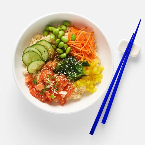 Изображение товара Поке с лососем Soul in the Bowl 200 г - свежий с морепродуктами, быстрое приготовление