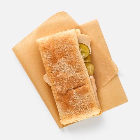 Изображение товара Панини с курицей гриль и соусом барбекю, 200 г