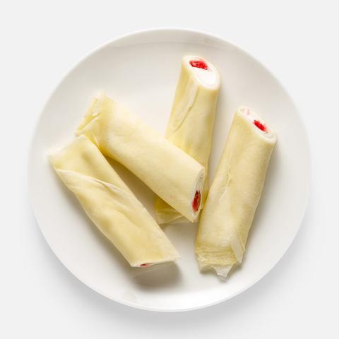 Изображение товара Налистники Братья Караваевы с творогом и клубникой 190 г