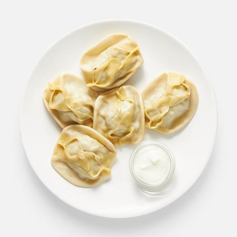 Изображение товара Манты Вилочка со сметаной 290 г - Вкусные восточные пельмени