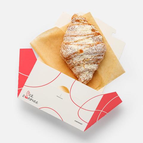 Изображение товара Круассан с солёной карамелью Самокат 100 г ароматное воздушное быстрое перекус