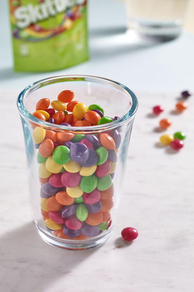 Купить Драже Skittles, Кисломикс, 70 г с доставкой на дом в Самокат