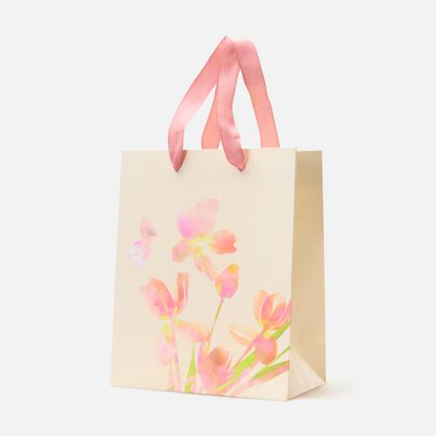Изображение товара Подарочный пакет Самокат, тюльпаны, 18x22x10 см