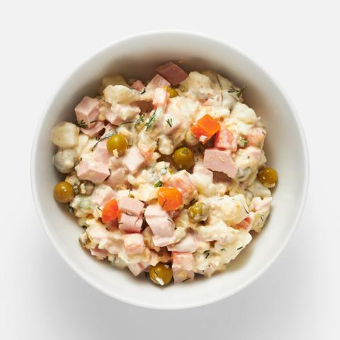 Изображение товара Оливье Самокат с колбасой, 200 г - вкусный салат на каждый день