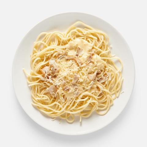 Изображение товара Паста карбонара Qummy с копчёным цыплёнком 230 г готовое блюдо