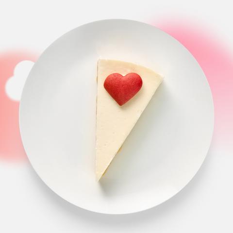 Изображение товара Пирожное Самокат, Чизкейк классический, с печеньем в форме сердца, 110 г